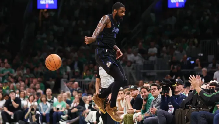 Irving Draws on 2016 Experience as Mavericks Face 0-2 Deficit Against Celtics