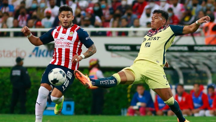 Chivas vs. Club América: Clash of Mexican Giants at NRG Stadium